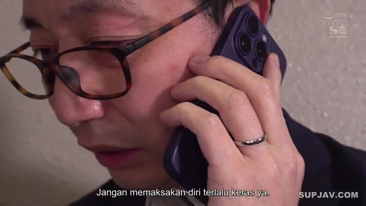 SONE-287 – Liburan Bareng Orang Se-Kantor Istriku Digenjot Bossku – Minami Kojima